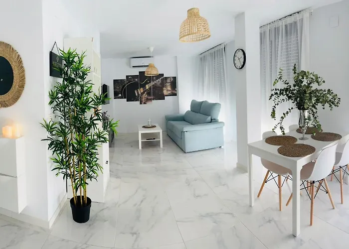 Puertas Del Sol 11 *